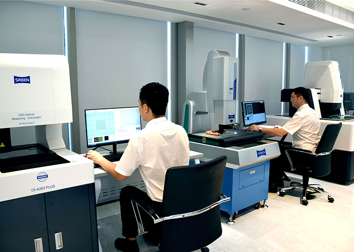 三本光學測量室
