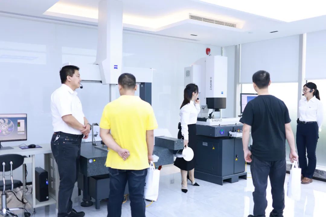 三坐標測量儀